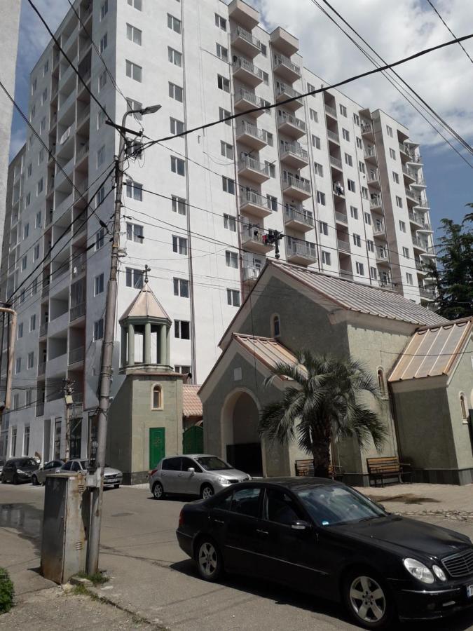 Apartamento George-Groups Kutaisi Exterior foto